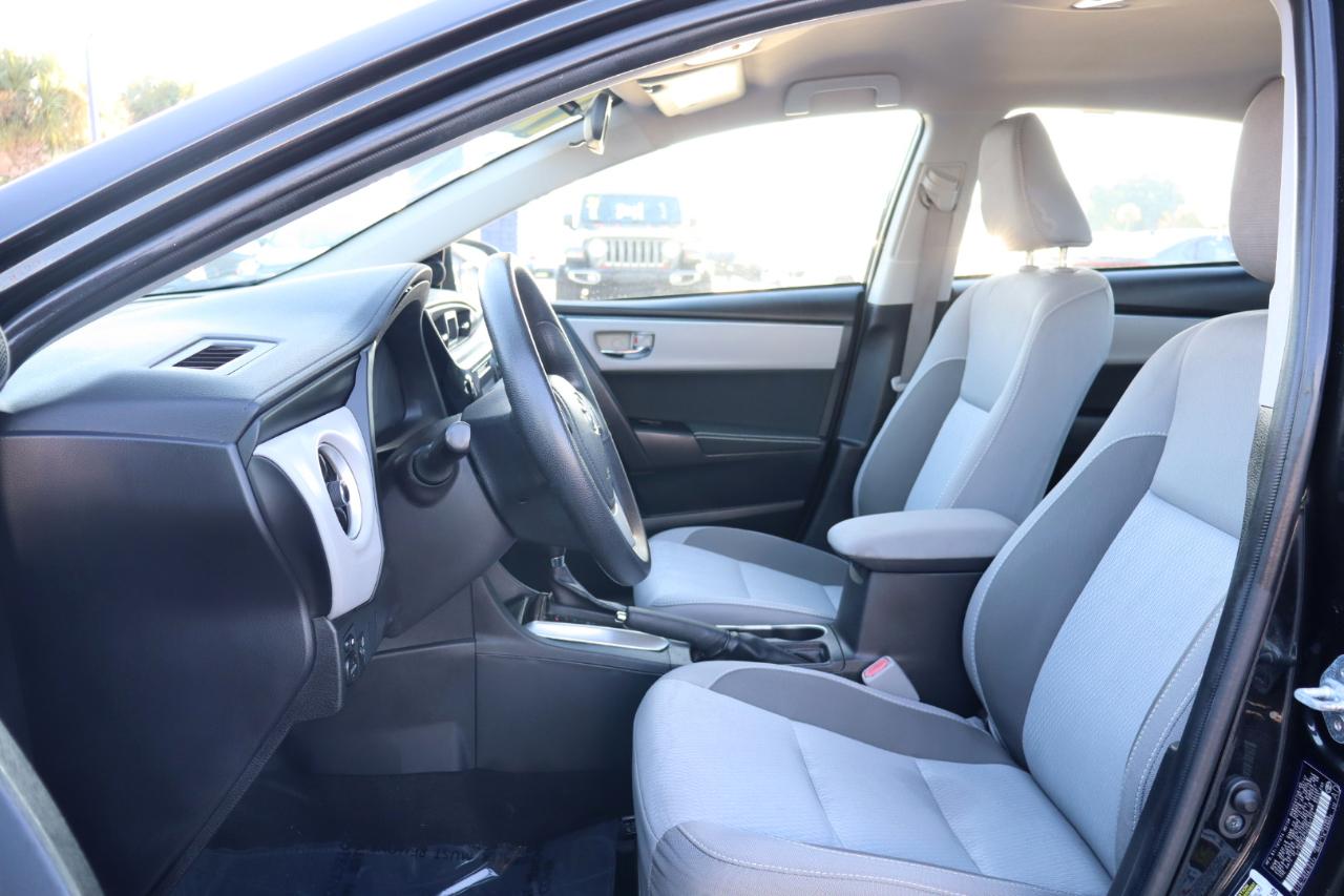 Toyota Corolla 50th Anniversary Special Edition CVT (Natl) 2017