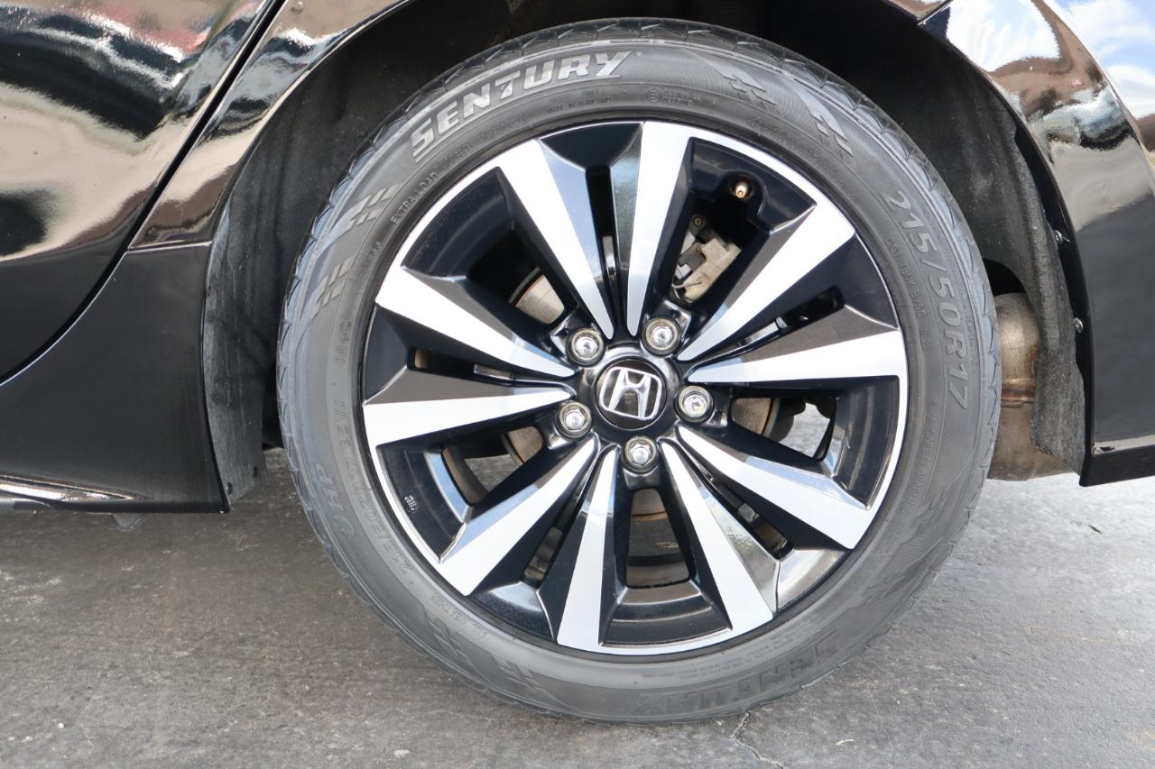 Honda Civic Hatchback EX-L CVT 2022