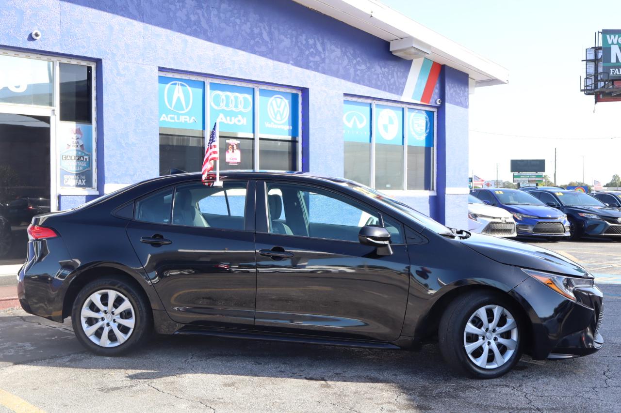 Toyota Corolla LE CVT (Natl) 2023