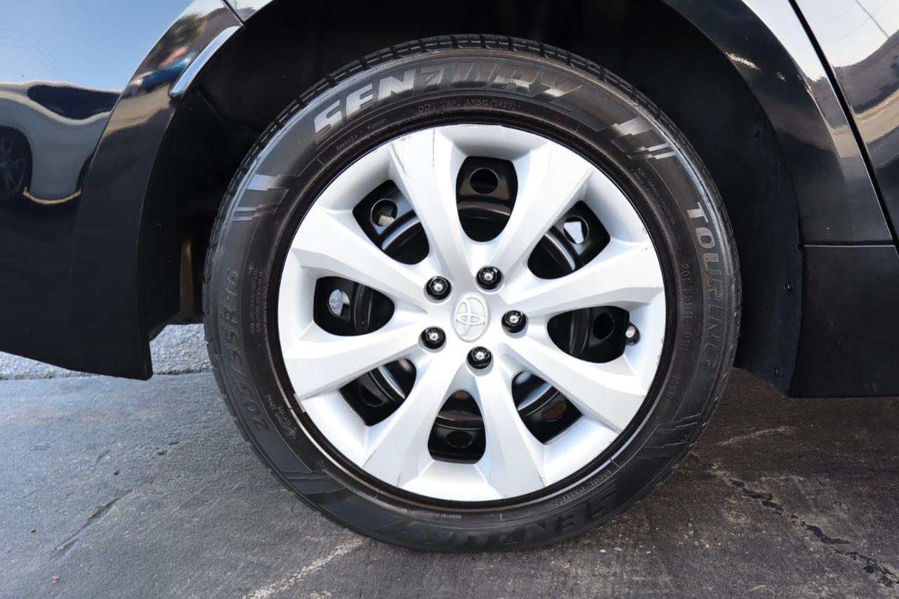Toyota Corolla LE CVT (Natl) 2023