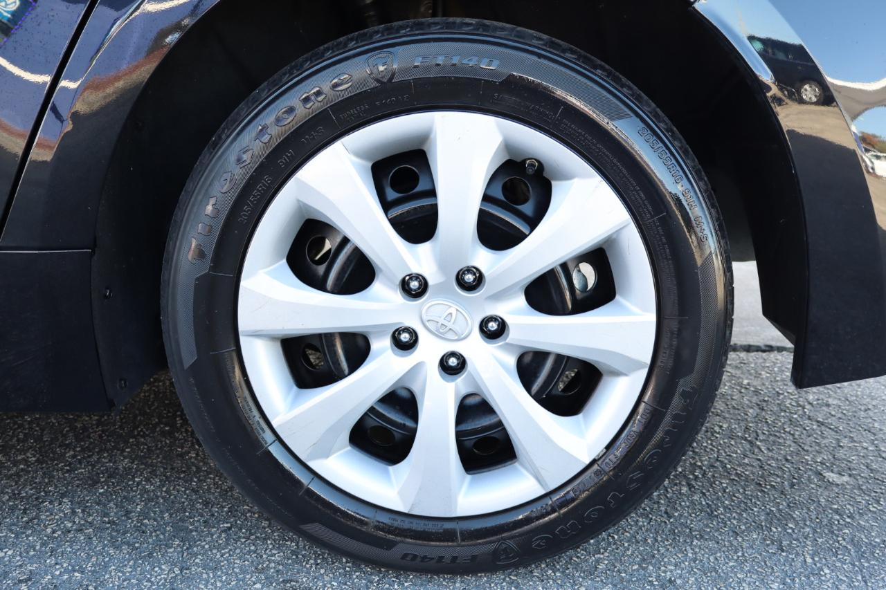 Toyota Corolla LE CVT (Natl) 2023