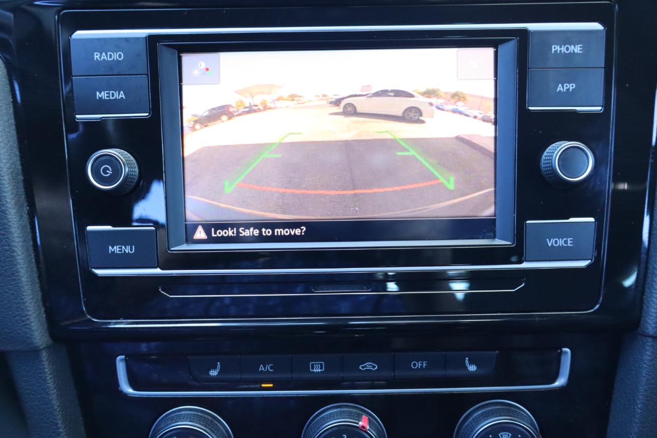 Volkswagen Golf GTI 2.0T Autobahn DSG 2020