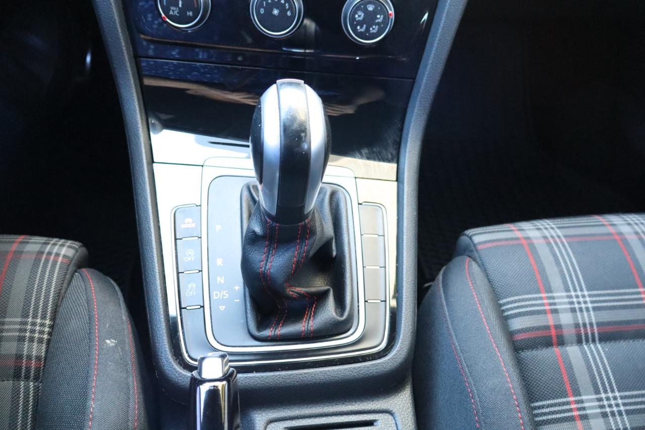 Volkswagen Golf GTI 2.0T Autobahn DSG 2020