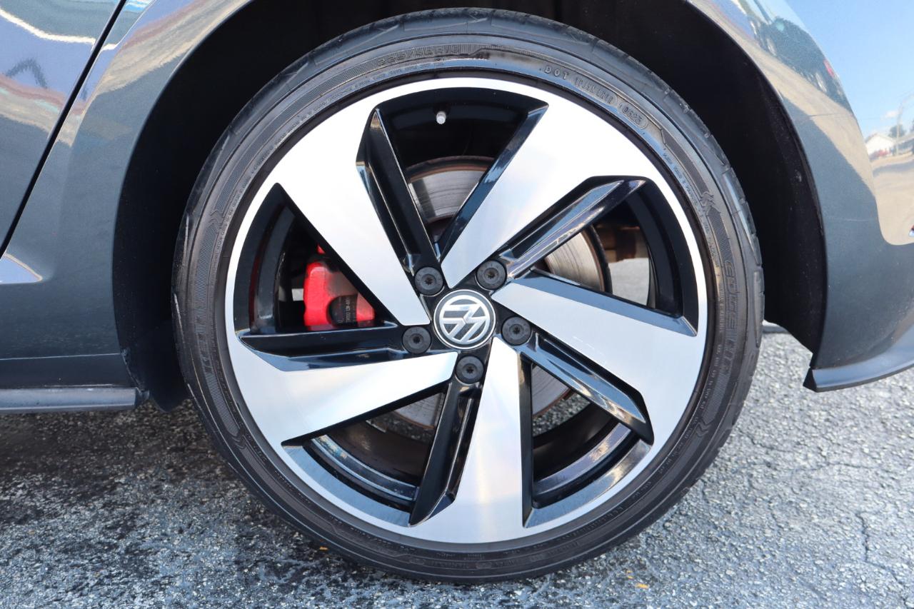 Volkswagen Golf GTI 2.0T Autobahn DSG 2020