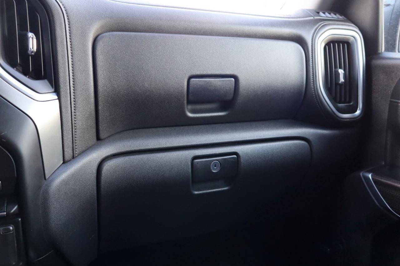 Chevrolet Silverado 1500 4WD Crew Cab 147" RST 2019