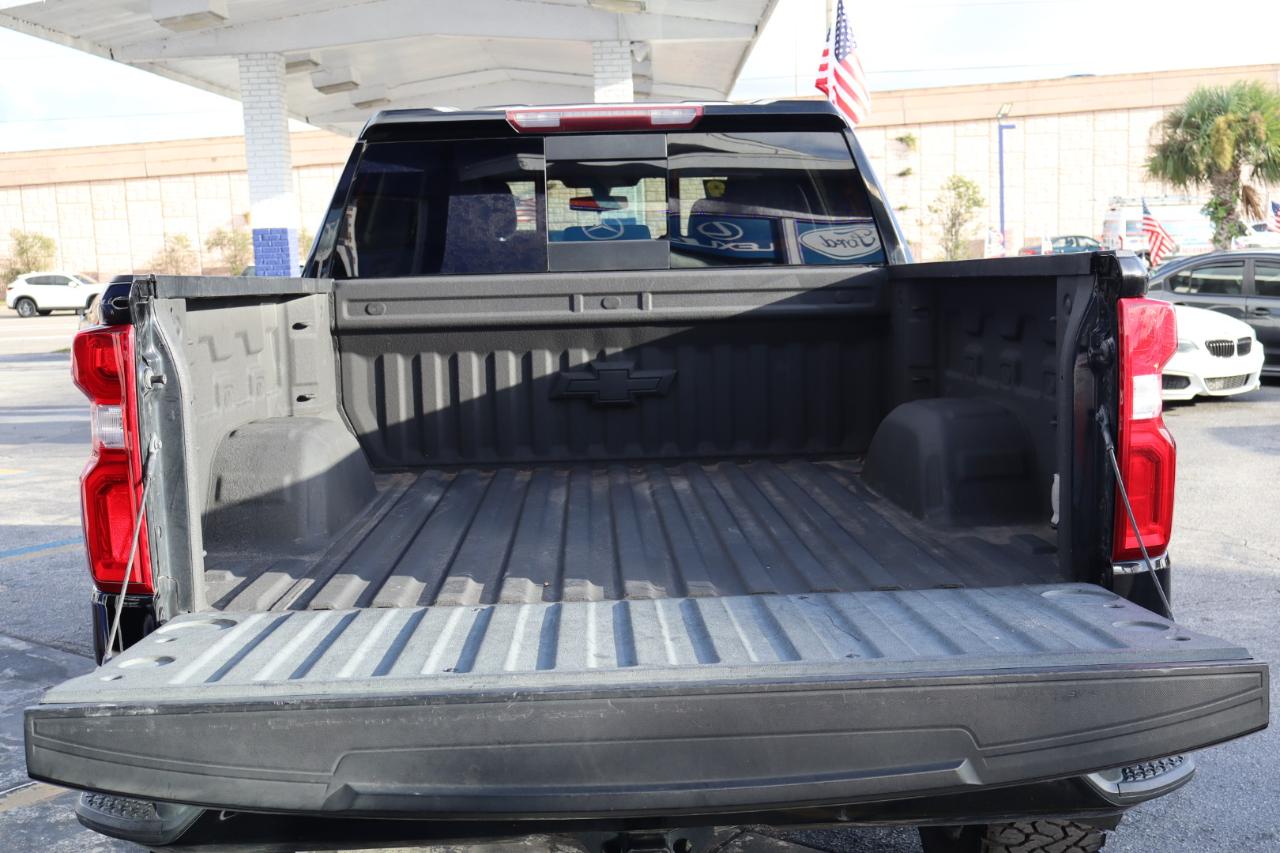 Chevrolet Silverado 1500 4WD Crew Cab 147" RST 2019