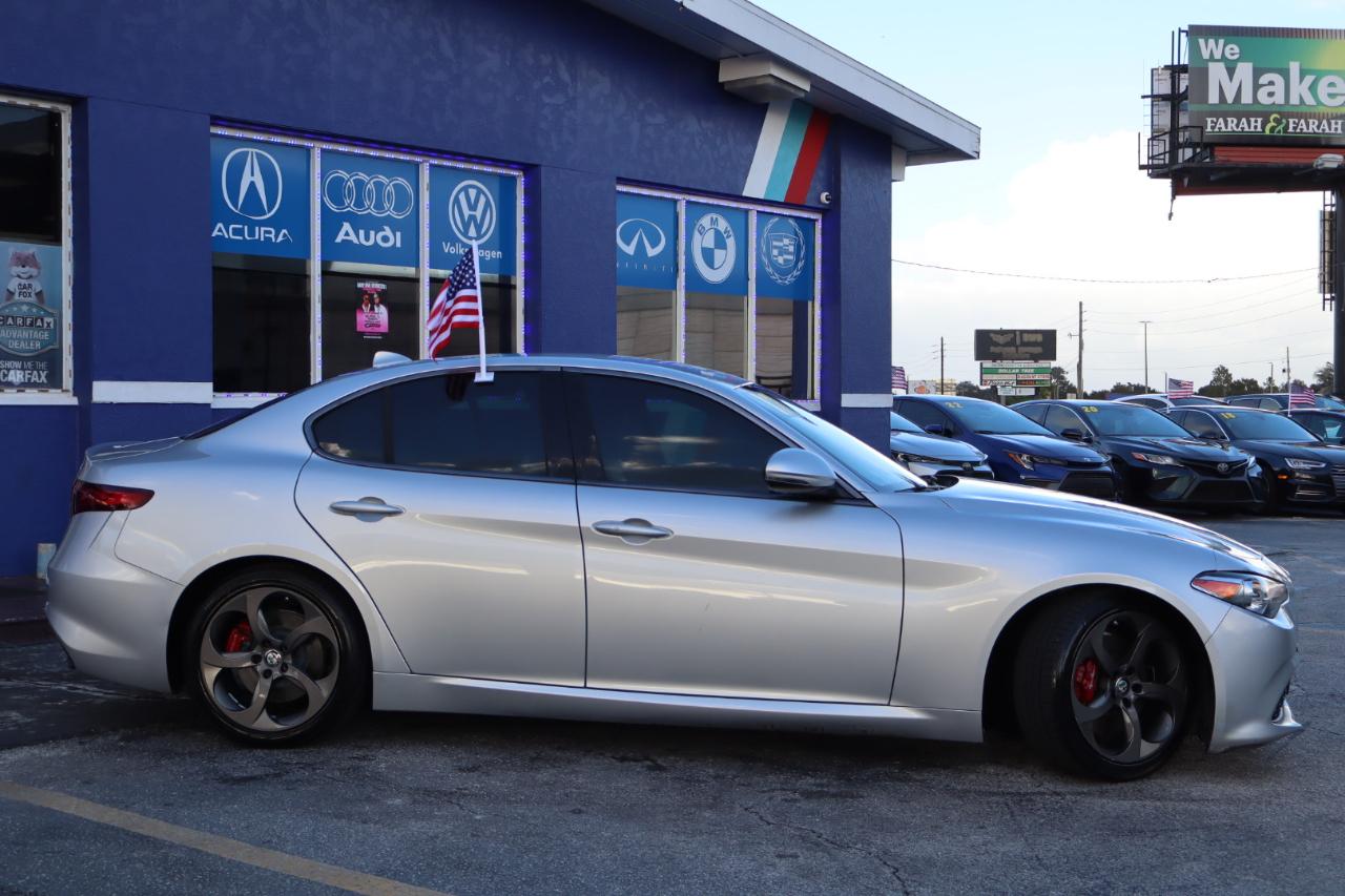 Alfa Romeo Giulia RWD 2017