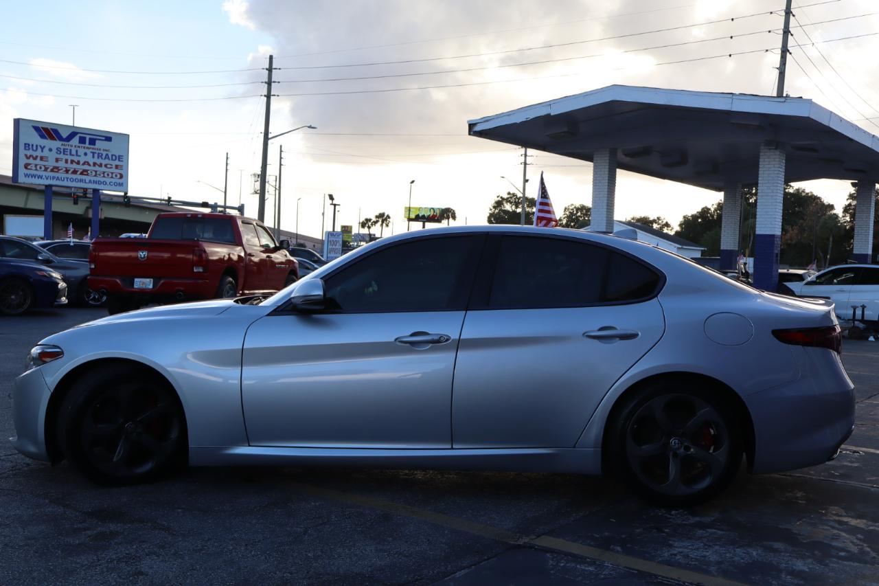 Alfa Romeo Giulia RWD 2017