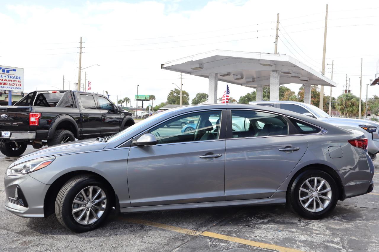 Hyundai Sonata SE 2.4L 2019