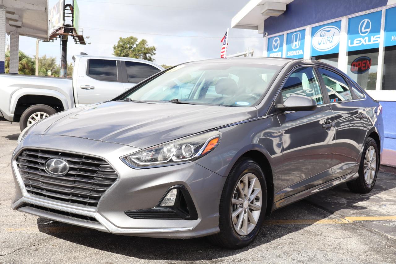 Hyundai Sonata SE 2.4L 2019