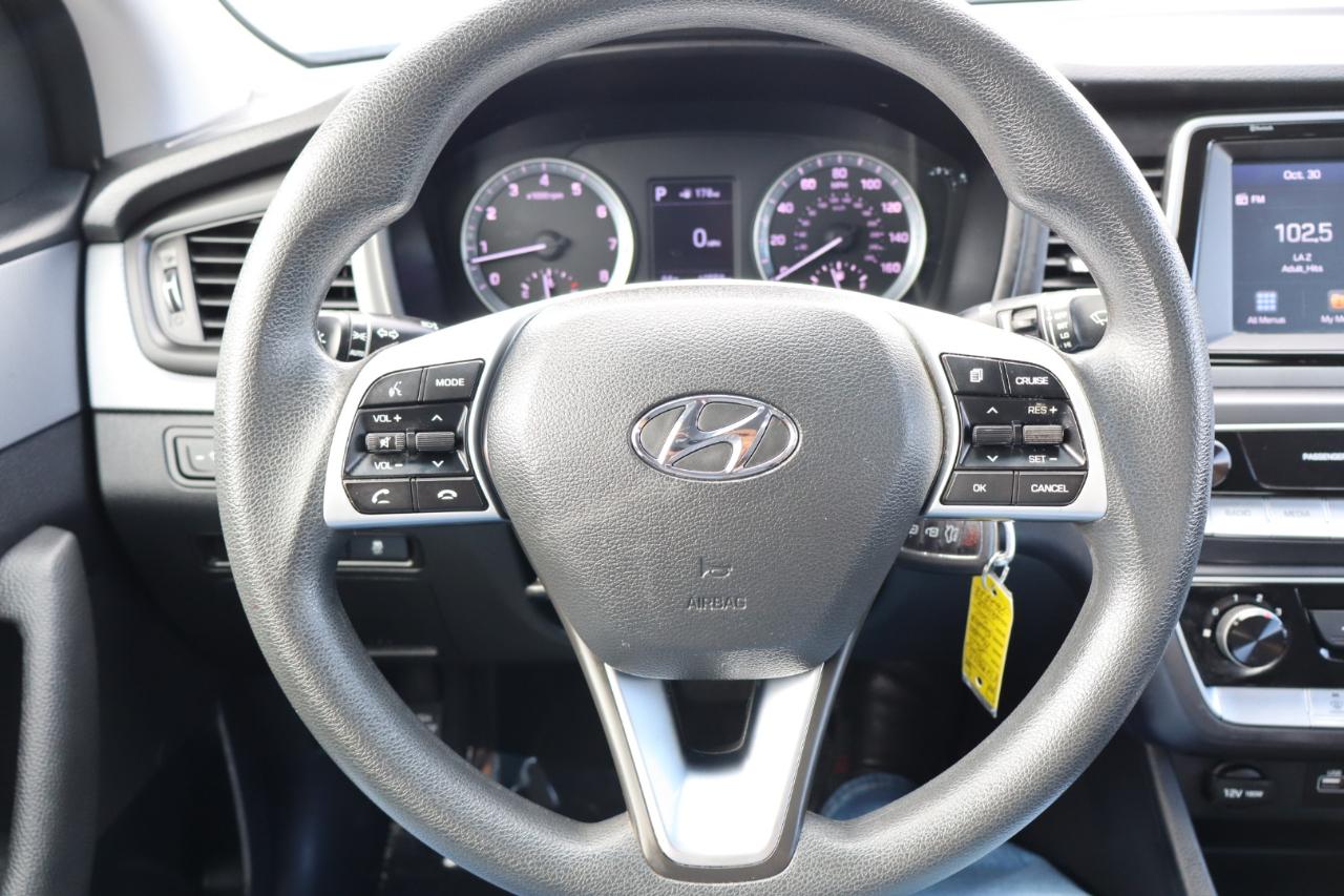 Hyundai Sonata SE 2.4L 2019