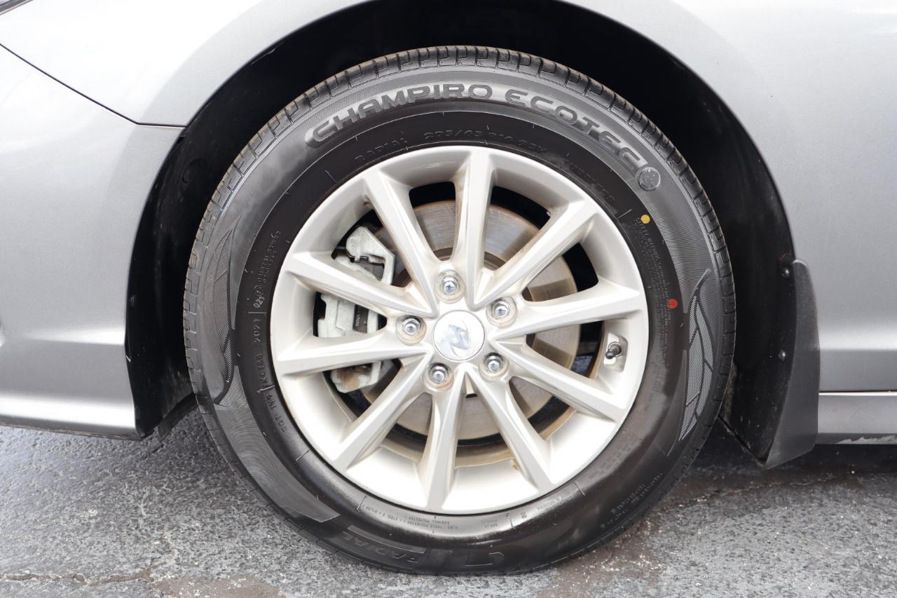 Hyundai Sonata SE 2.4L 2019