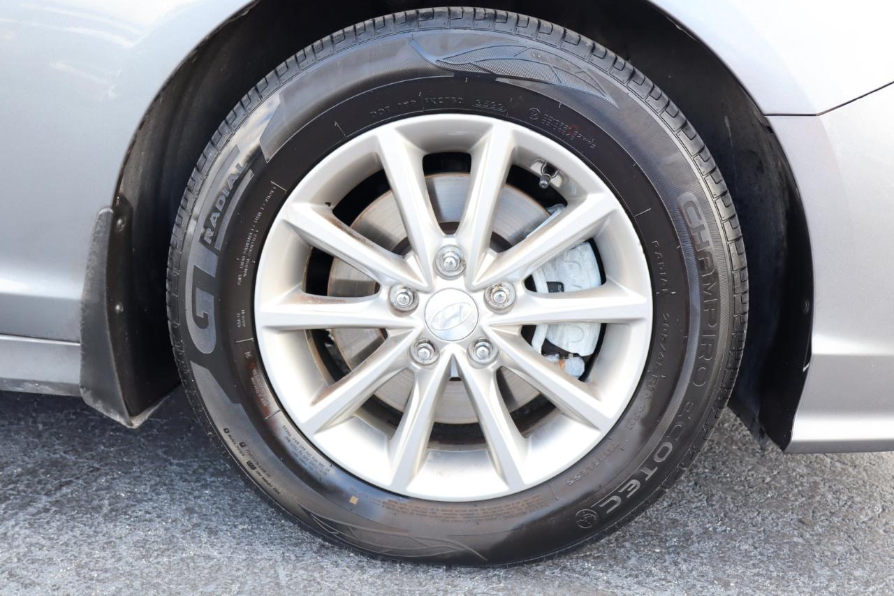 Hyundai Sonata SE 2.4L 2019