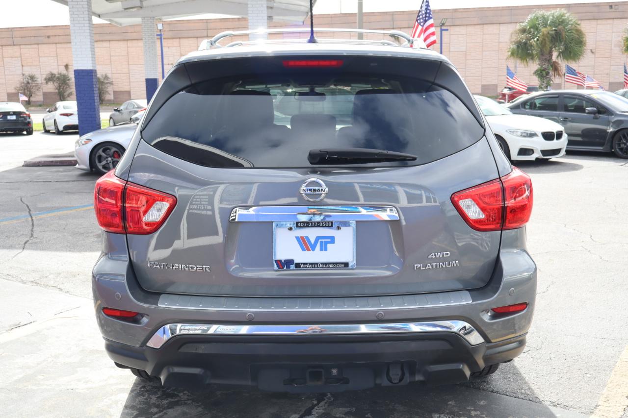 Nissan Pathfinder 4x4 Platinum 2018