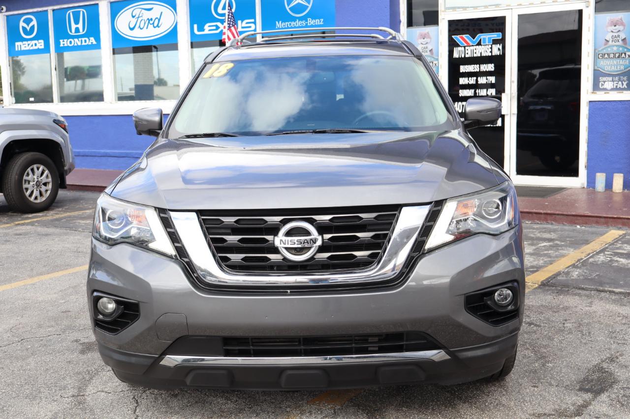 Nissan Pathfinder 4x4 Platinum 2018