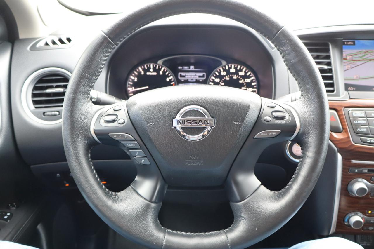 Nissan Pathfinder 4x4 Platinum 2018