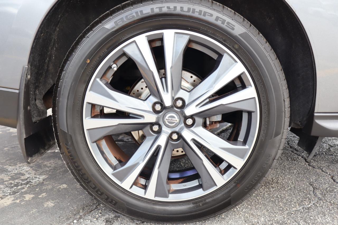 Nissan Pathfinder 4x4 Platinum 2018