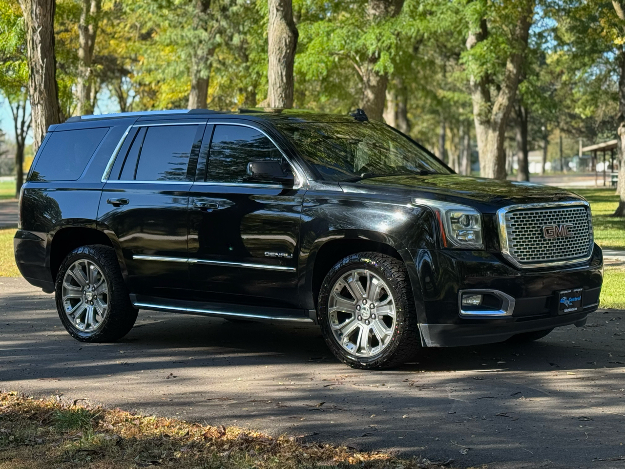 2016 GMC Yukon DENALI