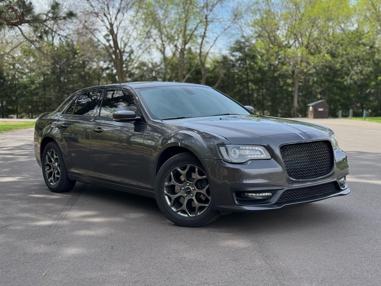 2016 Chrysler 300 S