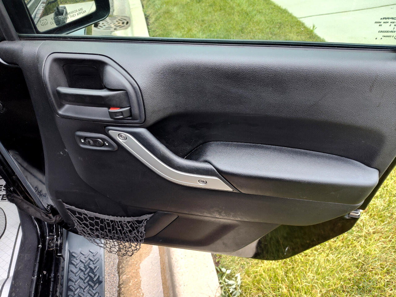 Jeep Wrangler Unlimited 4WD 4dr Sahara 2016