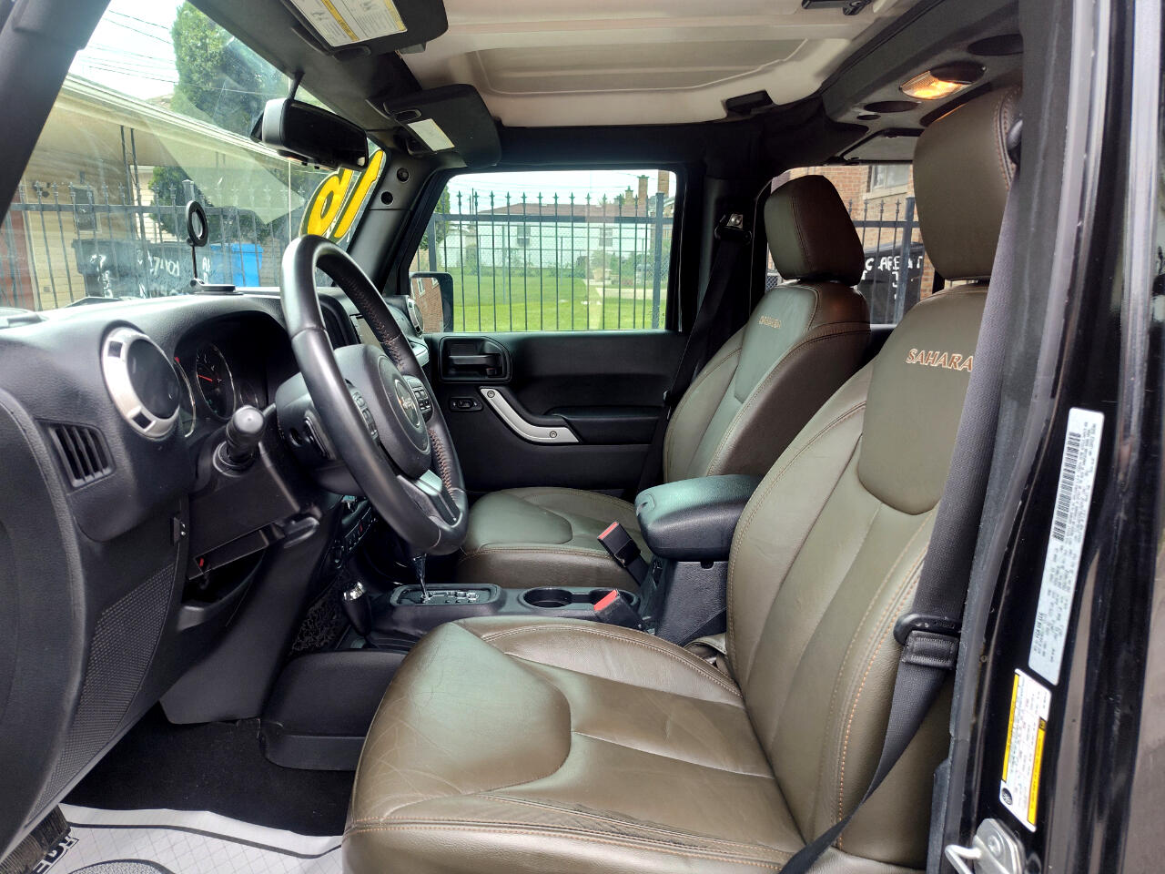 Jeep Wrangler Unlimited 4WD 4dr Sahara 2016