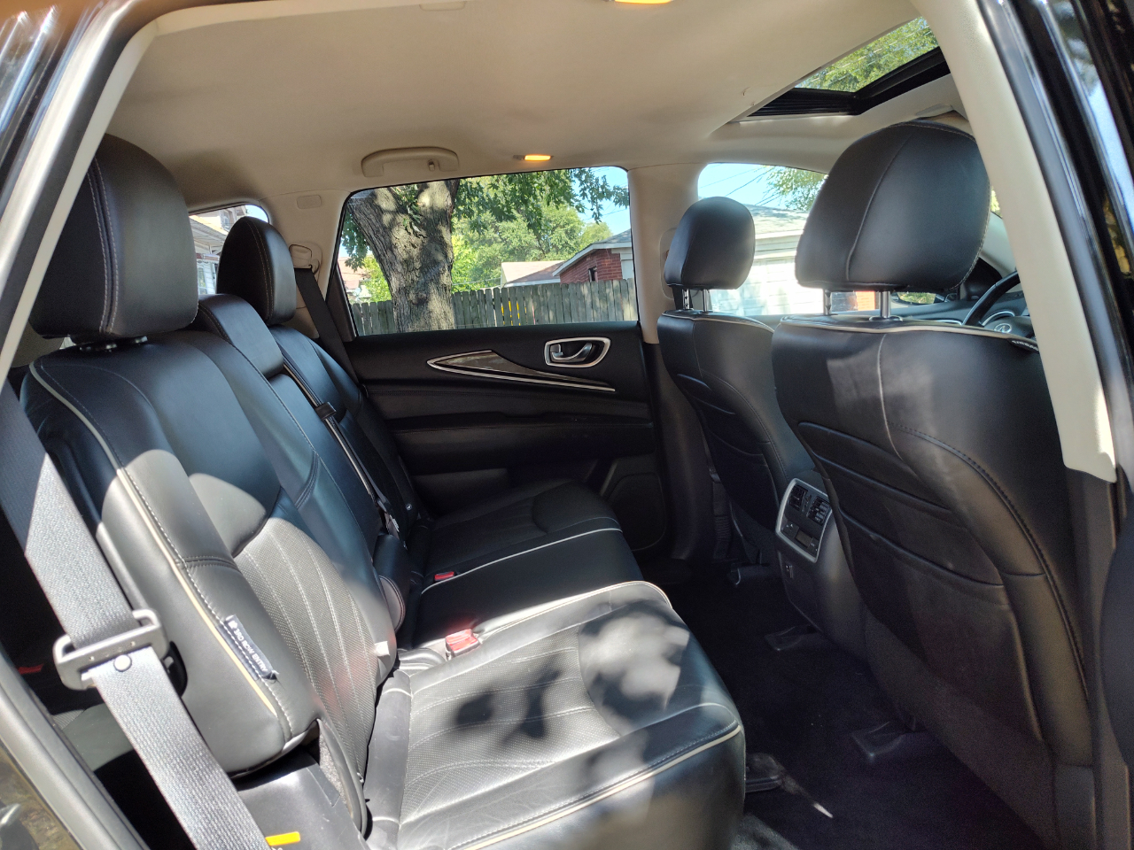 Infiniti QX60 LUXE AWD 2019