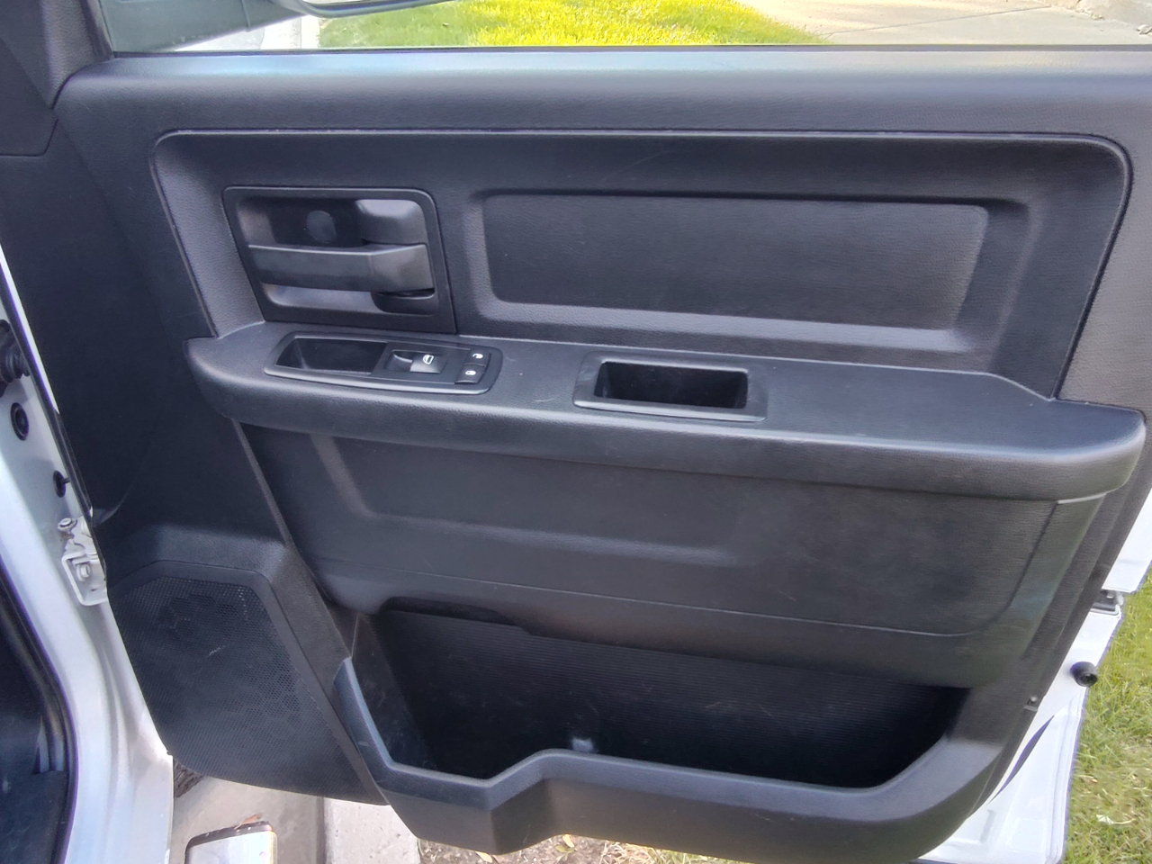 RAM 2500 4WD Crew Cab 149" Tradesman 2014