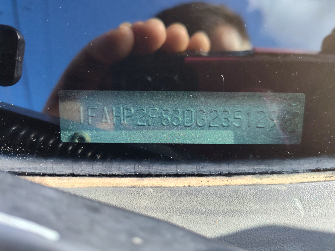 Ford Taurus 4dr Sdn Limited FWD 2013