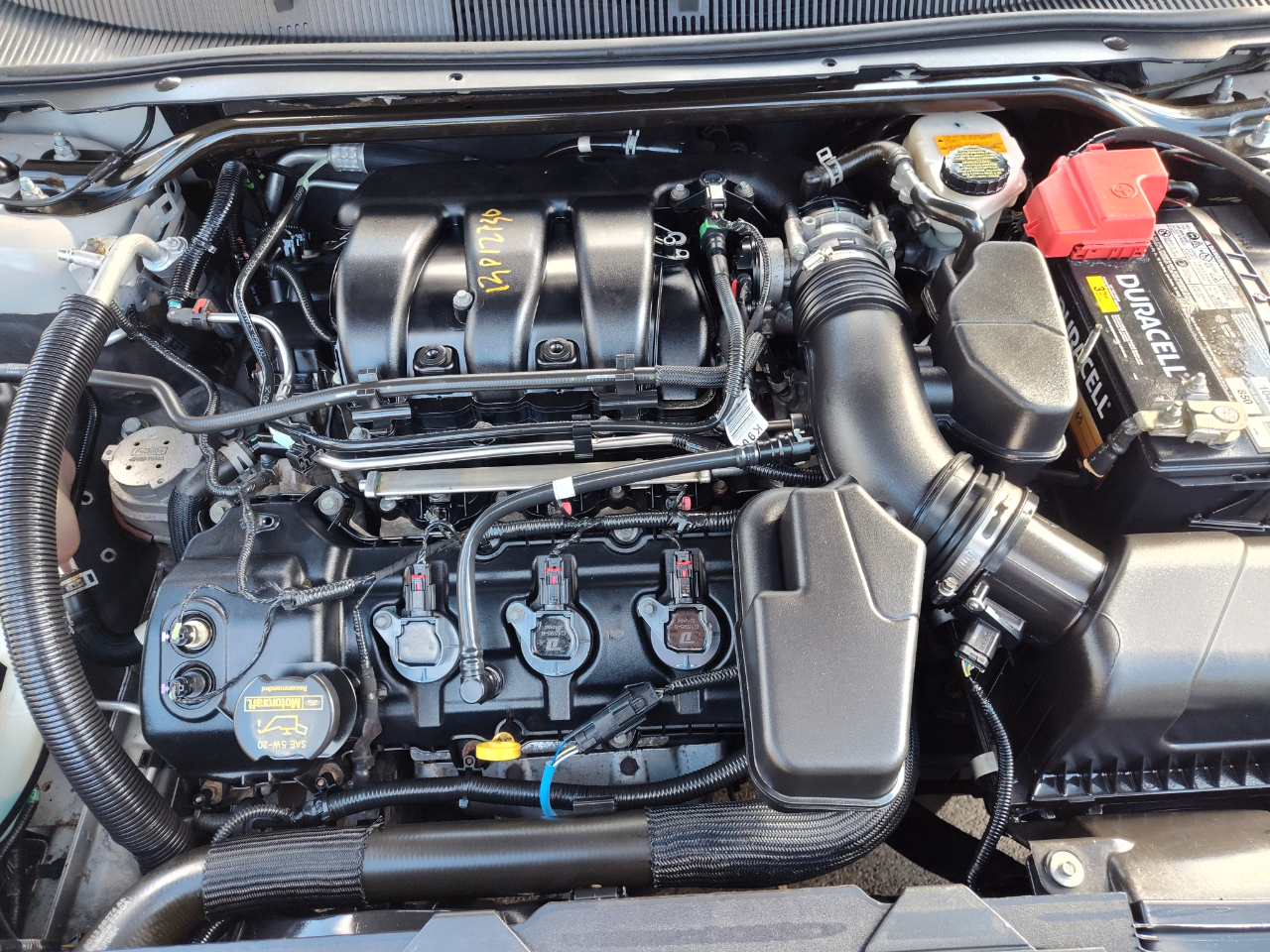 Ford Taurus 4dr Sdn Limited FWD 2013