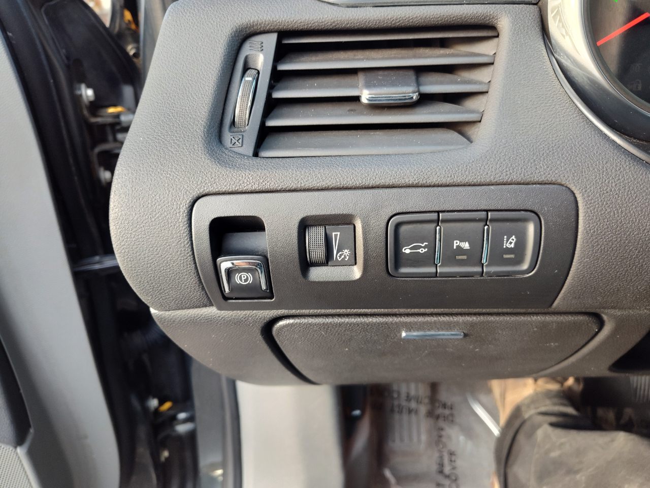 Chevrolet Impala 4dr Sdn LTZ w/2LZ 2015