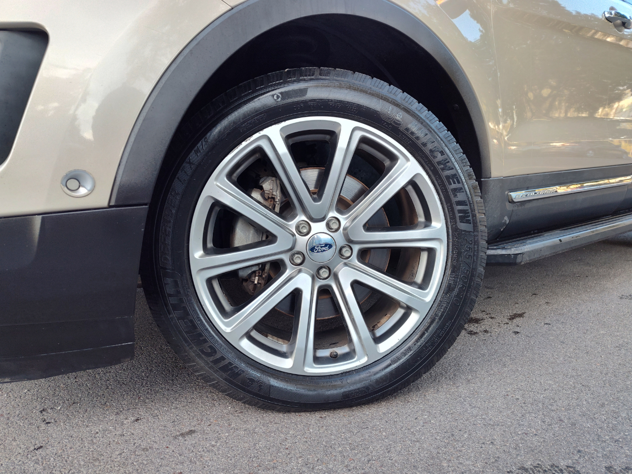 Ford Explorer Limited 4WD 2017