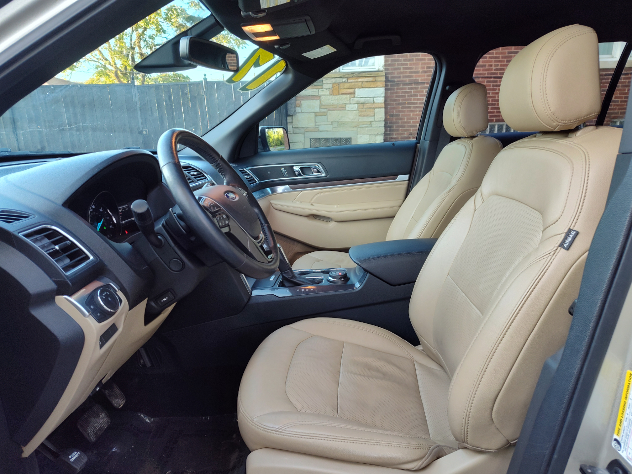 Ford Explorer Limited 4WD 2017