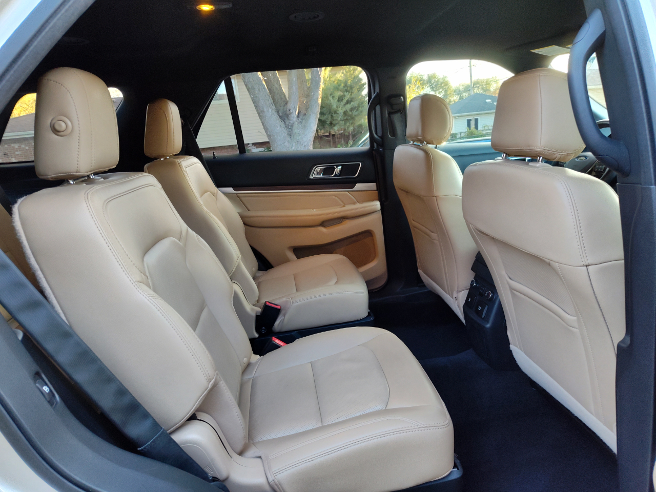 Ford Explorer Limited 4WD 2017