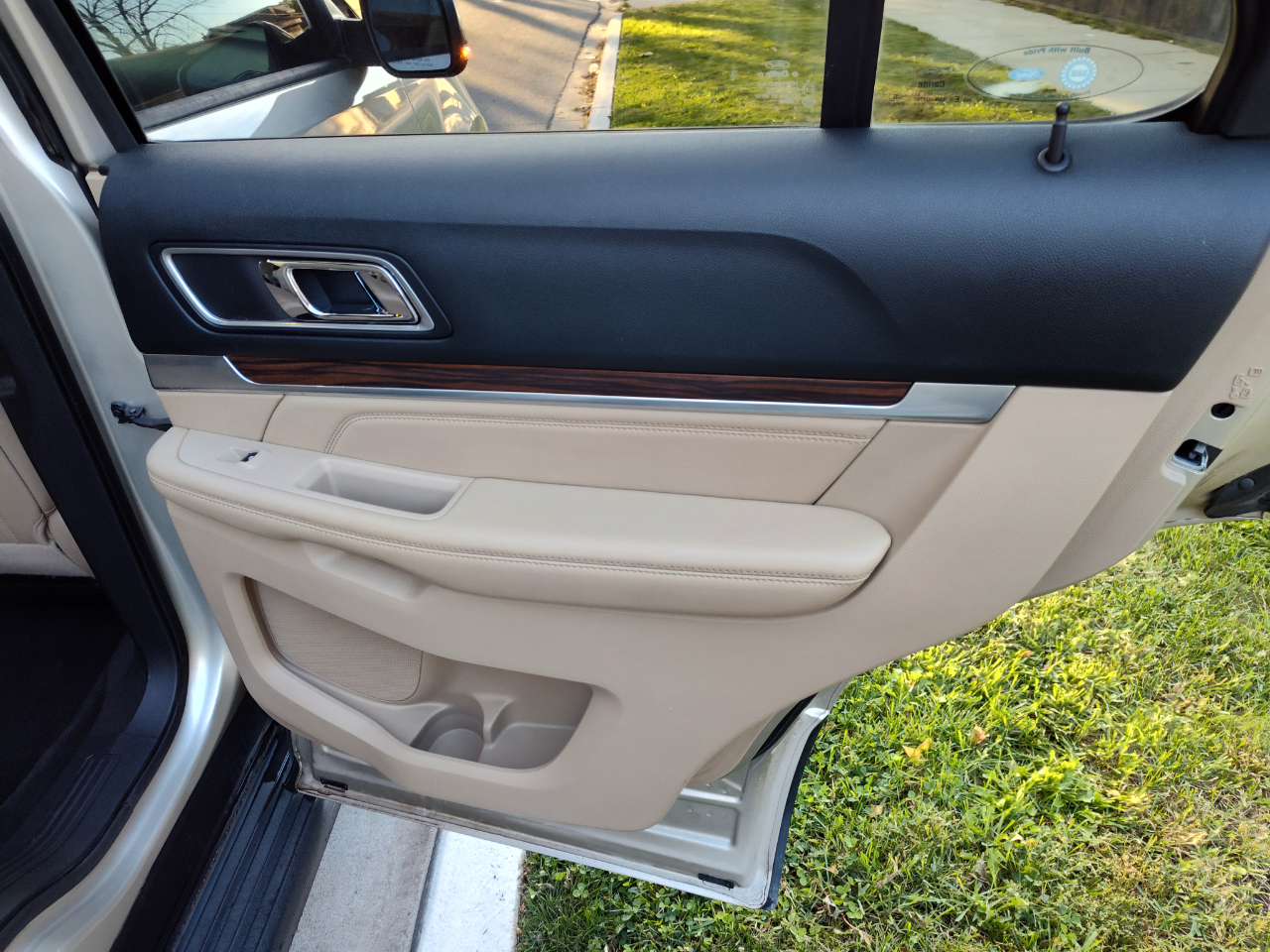 Ford Explorer Limited 4WD 2017