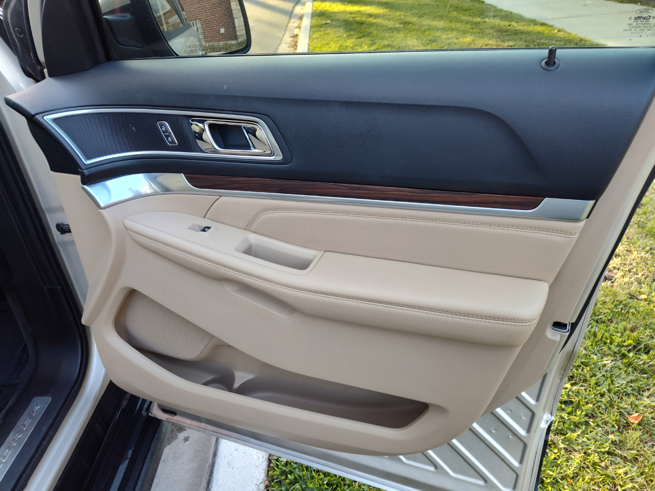 Ford Explorer Limited 4WD 2017