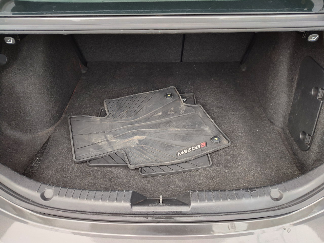 Mazda Mazda3 4-Door Sport Auto 2018