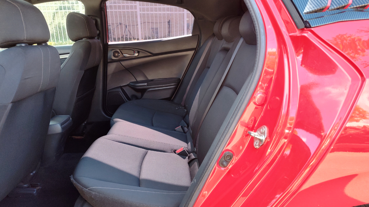 Honda Civic Hatchback EX CVT 2017