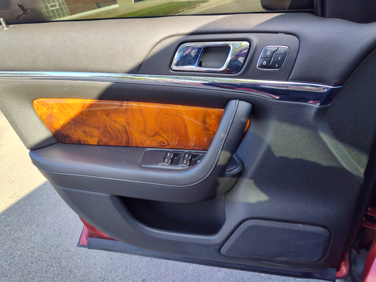 Lincoln MKS 4dr Sdn 3.5L AWD EcoBoost 2015