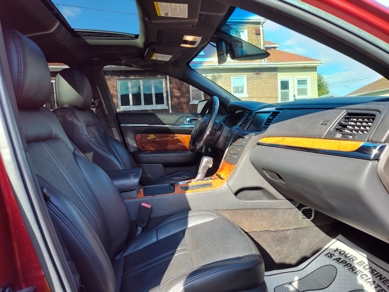 Lincoln MKS 4dr Sdn 3.5L AWD EcoBoost 2015