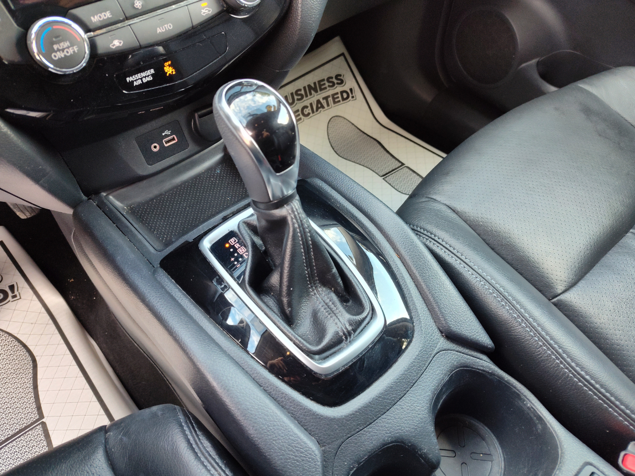 Nissan Rogue AWD SV 2018