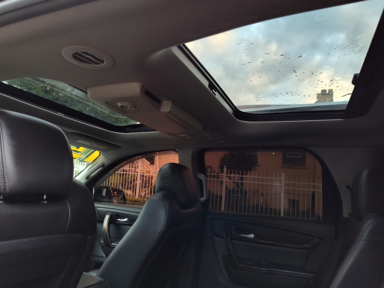 GMC Acadia AWD 4dr Denali 2015