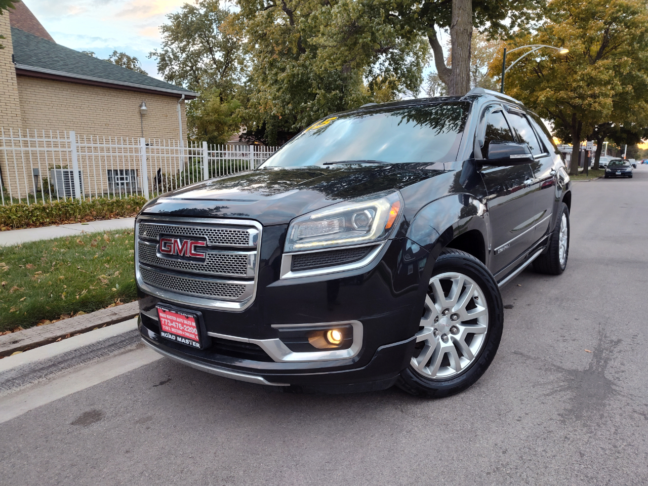 GMC Acadia AWD 4dr Denali 2015