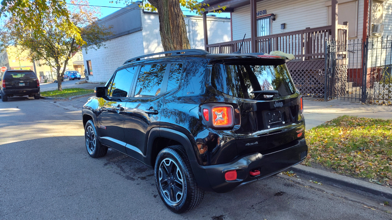 Jeep Renegade 4WD 4dr Trailhawk 2016