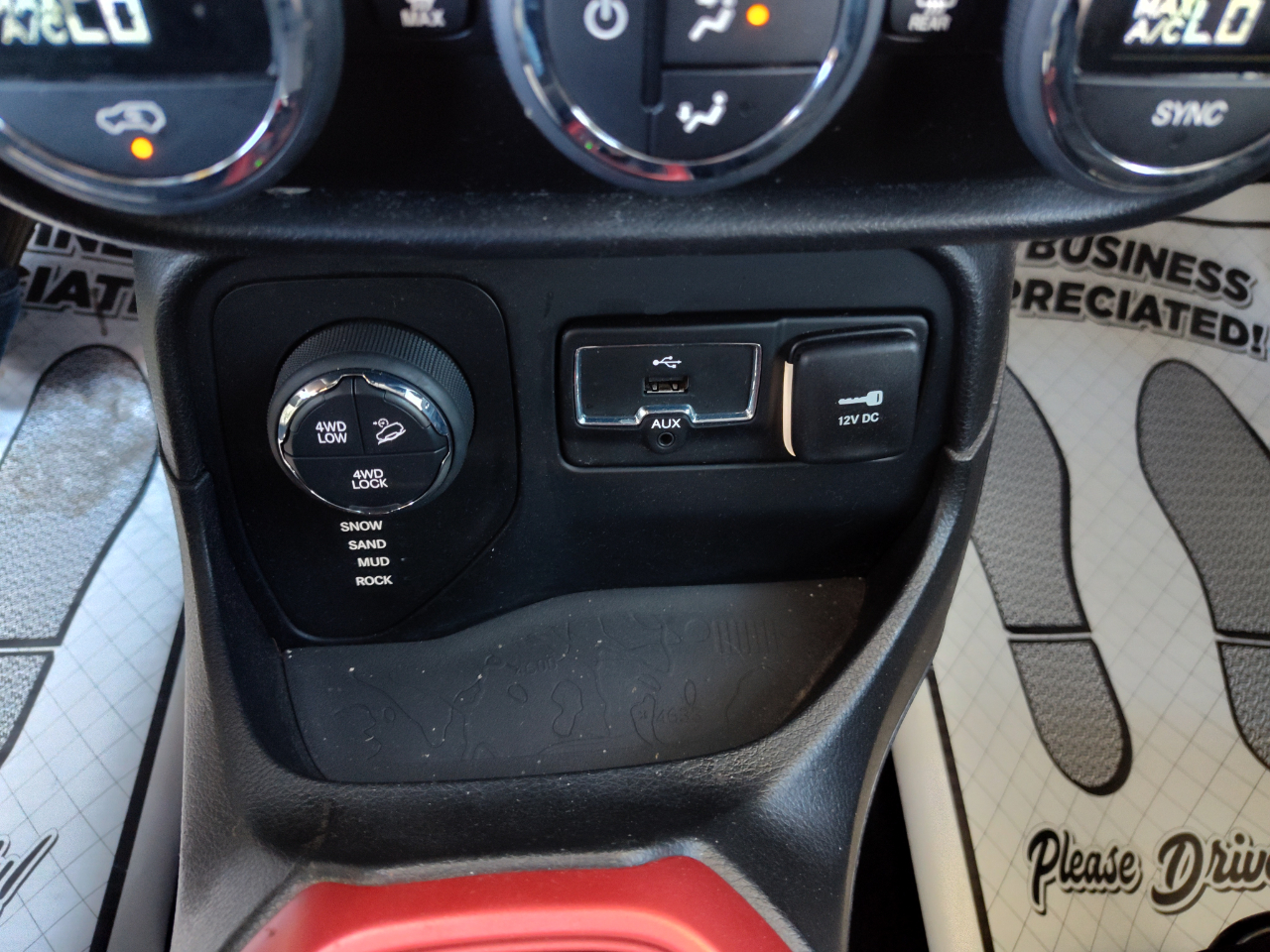 Jeep Renegade 4WD 4dr Trailhawk 2016