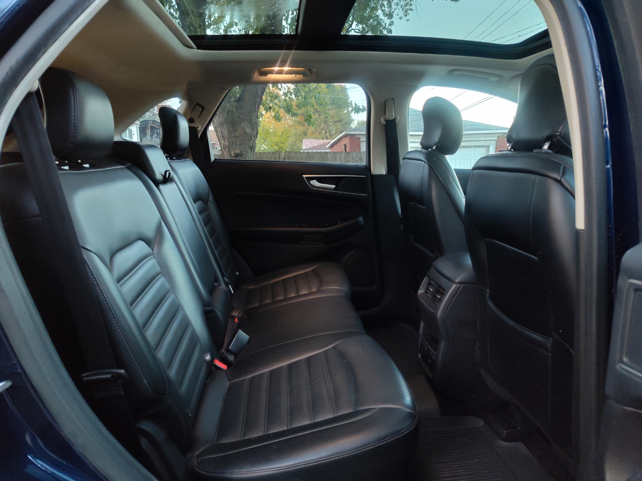 Ford Edge 4dr SEL AWD 2016