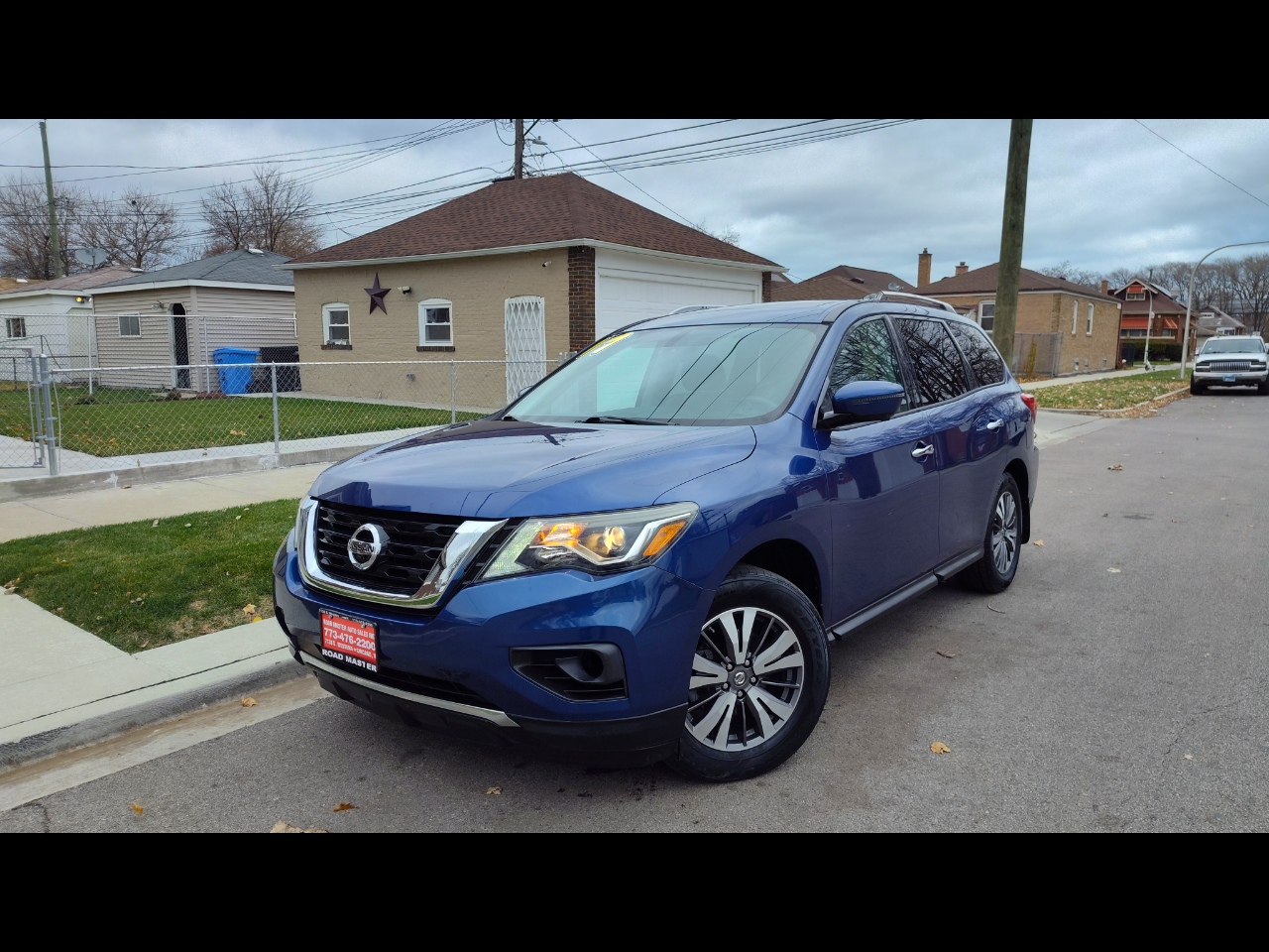 2017 Nissan Pathfinder 4x4 SL