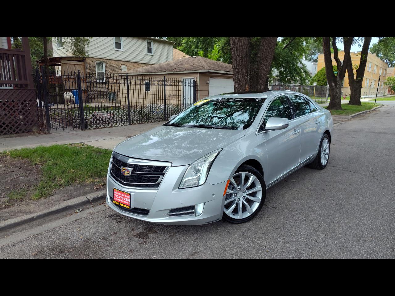 2017 Cadillac XTS 4dr Sdn Luxury FWD