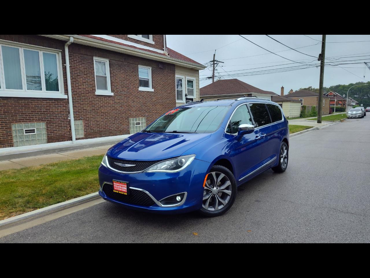 2019 Chrysler Pacifica Limited FWD