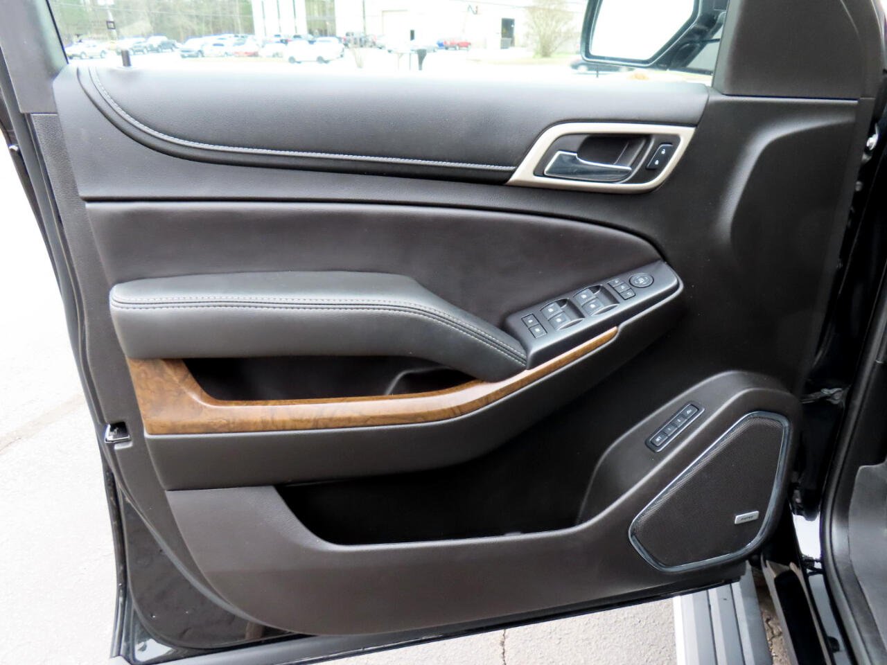 GMC Yukon Denali 4WD 2018