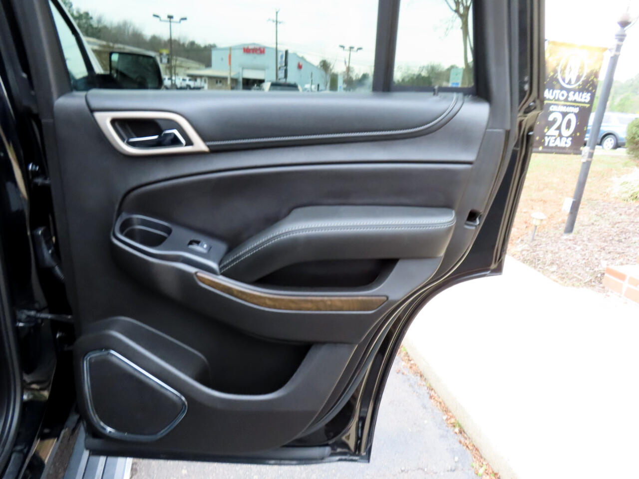 GMC Yukon Denali 4WD 2018